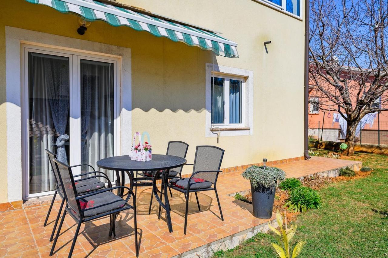 Bozica House With Apartments Murine Exterior foto